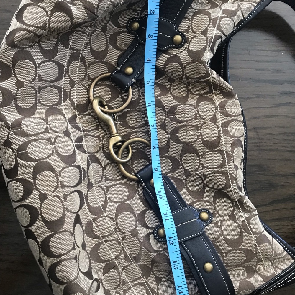 Coach Purse - Picture 5 of 7